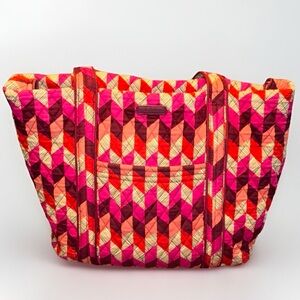 Vera Bradley Bohemian Chevron Vera Tote Gently Used